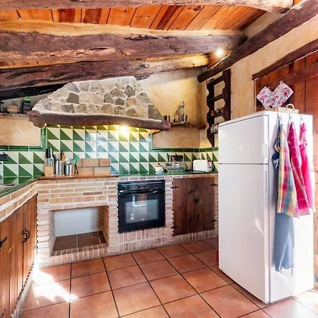 Can Miqueló - gran casa rural 16 hostes Prat de Comte