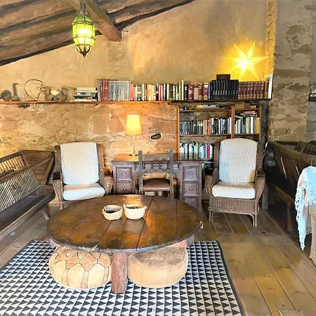 Landsted Can Miquelo - Gran Casa Rural 16 Hostes